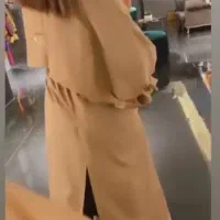 بارونی شیک و زیبا|لباس|دورود, |دیوار