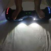 اسکوتر برقی مغازه ۱۴ میده پایین زدم بره.|دوچرخه، اسکیت، اسکوتر|قم, سعادتی|دیوار