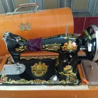 چرخ خیاطی قدیمی