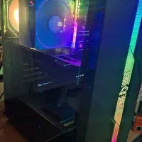 سیستم نو گیمینگ به همراه کیبورد و مانیتور