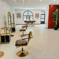 ویلا۵۰۰ متری استثنایی/مناسب مشاغل و سکونت/مهرشهر