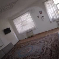 چمران-73-متری-طبقه-اول-بدون-پارکینگ