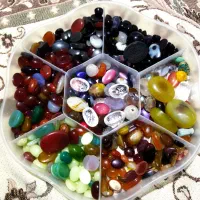 انواع نگین انگشتر و مدالی|بدلیجات|یزد, |دیوار