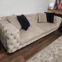 میز ناهارخوری شش نفره و کاناپه چستر
