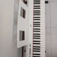 piano Yamaha np-12