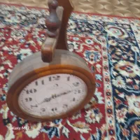 ساعت دوطرفه چوبی قدیمی