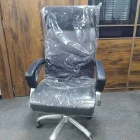 صندلی اداری بزرگ دکوچین مدل ۹۴۰