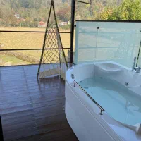 کلبه تک خوابه بهمنی کلبه جکوزی دارسویسی بهمنی|اجارهٔ کوتاه‌مدت ویلا و باغ|رامسر, |دیوار