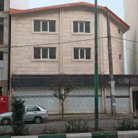 فروش مغازه ۱۶۰ متری در بر اصلی خیابان