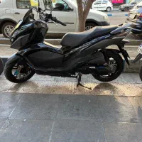 برند sym مدل jt200