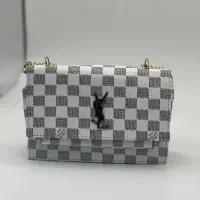 کیف پاسپورتی YSL زیر قیمت بازار
