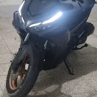 آیروکس هانی مشکی پرطلایی|موتورسیکلت|مشهد, امیر المومنین|دیوار