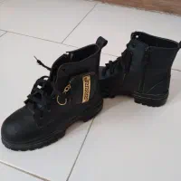 نیم بوت شماره ۳۳