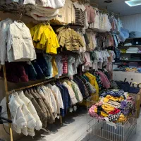 واگذاری تمامی پوشاک بچگانه همراه با قفسه و کولر|کفش و لباس بچه|گنبد کاووس, |دیوار