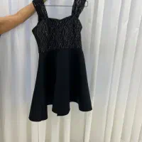 پیراهن مجلسی|لباس|اسلام‌شهر, باغ فیض|دیوار