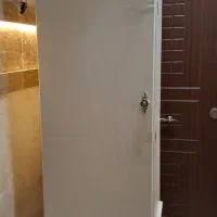 دو عدد ویترین و کمد اتاق نوجوان