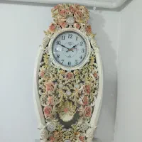 ساعت دیواری سالم و بی عیب کم کار