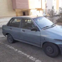 ماشین پراید سبز زیتونی