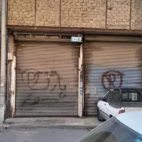 ساختمان-دو-طبقه-مناسب-در-محله-چمران-معلم