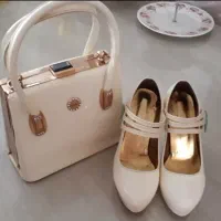 کفش های کرمی مجلسی و یه کیف ست|کیف، کفش، کمربند|اصفهان, خانه اصفهان|دیوار