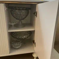 آیینه و کنسول