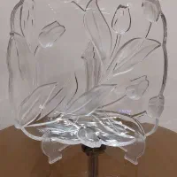 تعدادی ظرف پذیرایی