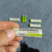 تعداد ۶ عدد باتری شارژی با شارژر باتری|لوازم جانبی موبایل و تبلت|بندرلنگه, |دیوار