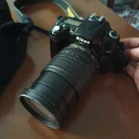 نیکون D90  در حد