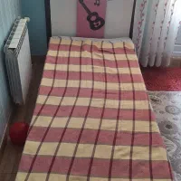 تخت و تشک یکنفره|تخت و سرویس خواب|کرج, چهارصد دستگاه|دیوار