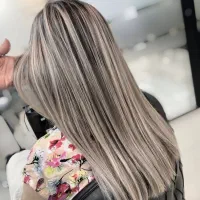 رنگ و لایت درجه یک|خدمات آرایشگری و زیبایی|کرمانشاه, |دیوار