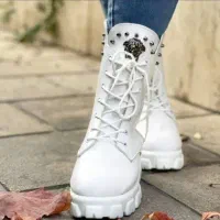 کفش نیم بوت هدیه بوده و سایز من نیست