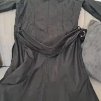 بارونی بلند|لباس|ایلام, |دیوار