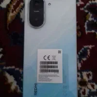 یک عدد گوشی شیامی A5 در حد نو به فروش می‌رسد