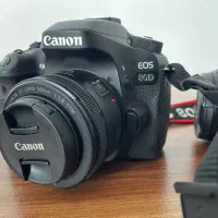 دوربین Canon 80D + دو لنز + پایه Kingjoy|دوربین عکاسی و فیلمبرداری|تهران, فلسطین (میدان انقلاب)|دیوار
