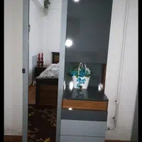 کنسول آیینه دار