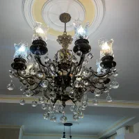 لوستر هشت شاخه