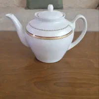 قوری چینی بزرگ