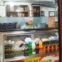 کارگر جهت کار درساندویچی