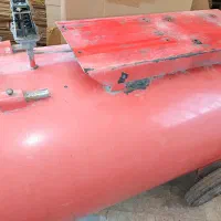 مخزن خالی پمپ باد|ابزارآلات|میناب, |دیوار