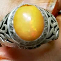 انگشتر نقره با سنگ اوپال