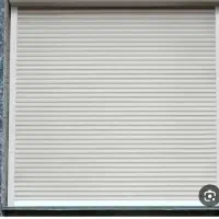 مغازه حاشیه خیابان فرید