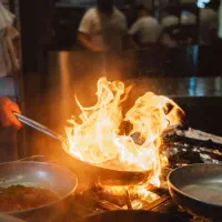 استخدام آشپز سالندار کمک آشپز