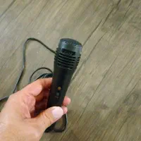میکروفن سیم دار مناسب مداحی و خوانندگی