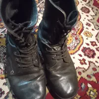 پوتین سربازی|کیف، کفش، کمربند|ابریشم, |دیوار