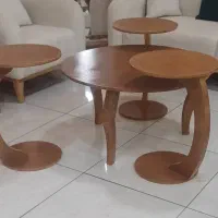 مبل،میز و سه عدد کافی تیبل زیبا