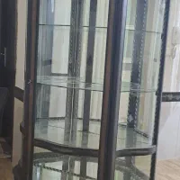 کمد دکور شیشه ای