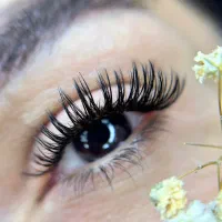 فرصت محدود برای اکستنشن مژه با فقط وفقط هزینه مواد|خدمات آرایشگری و زیبایی|رشت, انصاری|دیوار