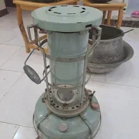 چراغ نفتی قدیمی علائدین (کافه و دکوری )