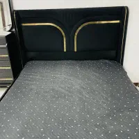 تخت دونفره به همراه چوب زیر تخت و خوش خواب ،،