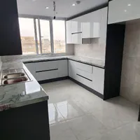 ۷۱ متری ۲ خوابه با پارکینگ